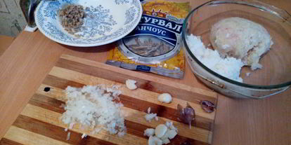 Шаг 3: ленивых рыбных голубцов в хренно-сметанном соусе