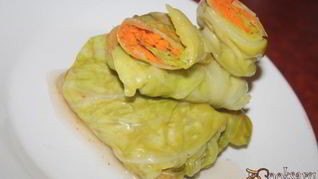 Рецепт Постных закусочных голубцов с острой морковной начинкой