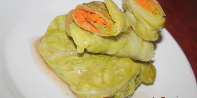 Рецепт Постных закусочных голубцов с острой морковной начинкой