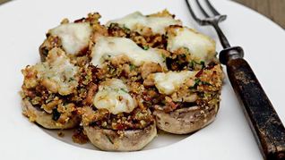 Рецепт Фаршированных цесаркой шампиньоны