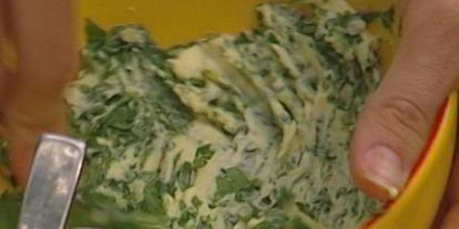 Шаг 3: грибов с горчицей, маслом и петрушкой на гриле