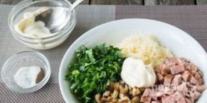 Шаг 3: грибов с колбасой в духовке