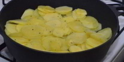 Шаг 2: грибов тушеных в сливках