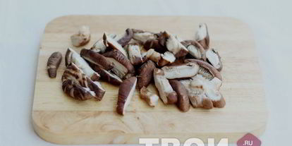 Шаг 2: грибов в сметане