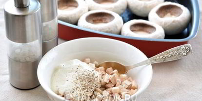 Шаг 3: грибов, запеченных с голубым сыром и беконом