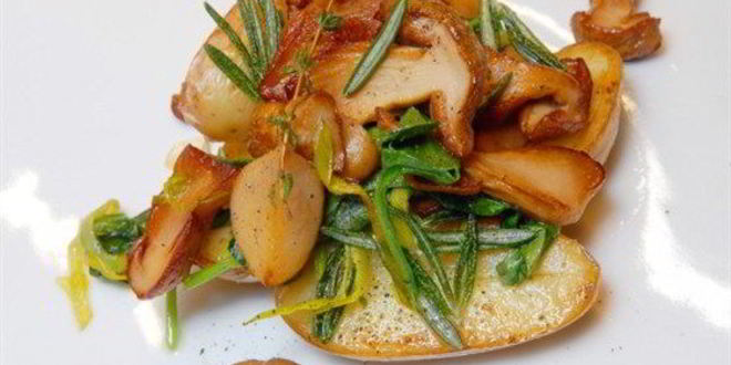 Рецепт лесных грибов в сливочном масле, шерри и лимоне