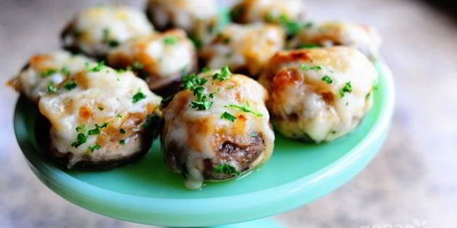 Рецепт шампиньонов под сыром в духовке