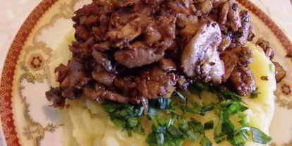 Шаг 5: шампиньонов с грецкими орехами