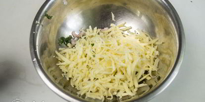 Шаг 2: шампиньонов с креветками