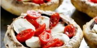 Шаг 1: шампиньонов с помидорами и чесночным маслом