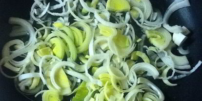 Шаг 1: шампиньонов в вине и сливках