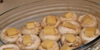 Шаг 6: шампиньонов, запеченных с сыром