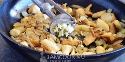 Шаг 7: вешенок с картошкой в духовке