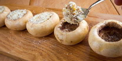 Шаг 6: запеченных шампиньонов по-итальянски