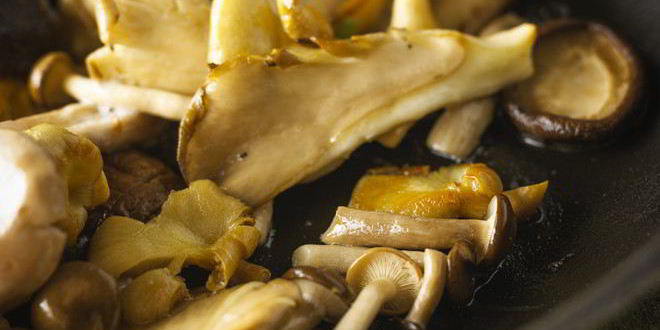 Рецепт жареных груздей с овощами