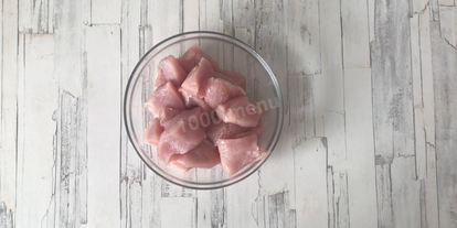 Шаг 1: гуляша из индейки с подливкой