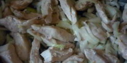 Шаг 3: гуляша из куриной грудки