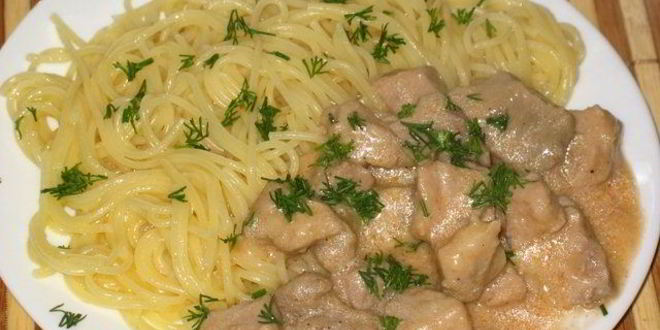 Рецепт гуляша из свинины со сливками