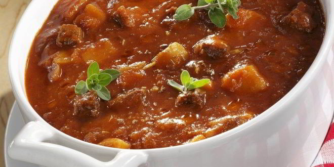 Рецепт гуляша с огурцами