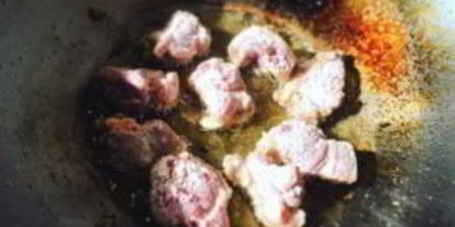 Шаг 4: свиного гуляша в кисло-сладком соусе