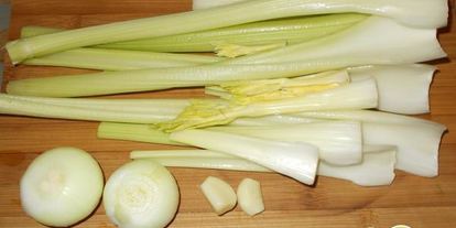 Шаг 2: томленого в сельдерее гуляш с булгуром