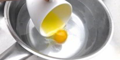 Шаг 3: картофельного пюре с креветками