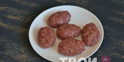 Шаг 3: ароматных котлет