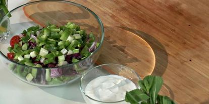 Шаг 4: фитнеса-фалафеля с питой и овощами