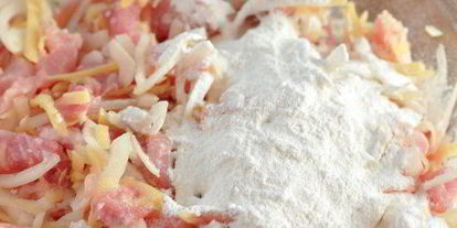 Шаг 3: картофельно-свиных котлеты