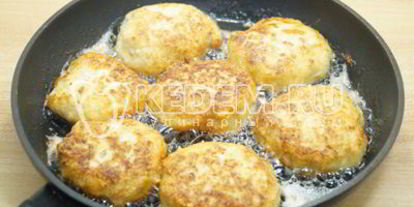 Шаг 7: котлет из куриного фарша с сыром