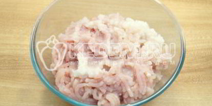 Шаг 2: котлет из куриных грудок