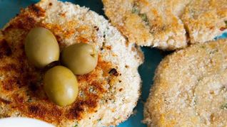 Рецепт Котлет из тунца с кабачком