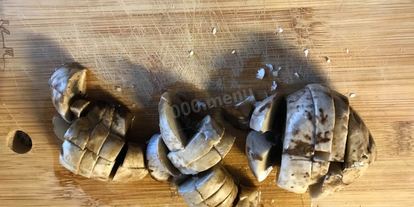 Шаг 2: котлет куриных с сыром и шампиньонами