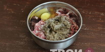 Шаг 6: котлет с грибами