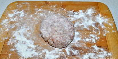 Шаг 5: котлет с начинкой в кляре