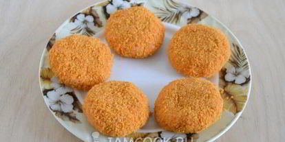 Шаг 6: морковных котлет с манкой