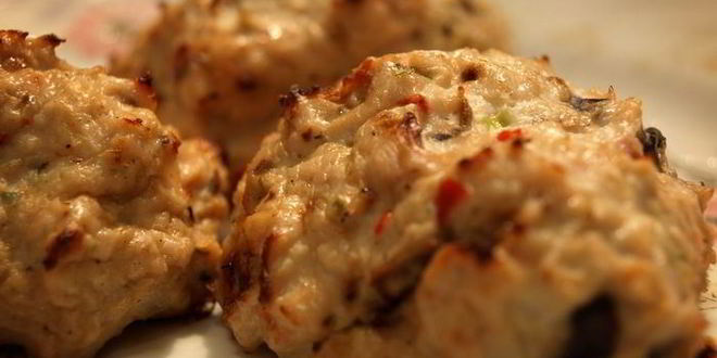 Рецепт печеных куриных котлеток