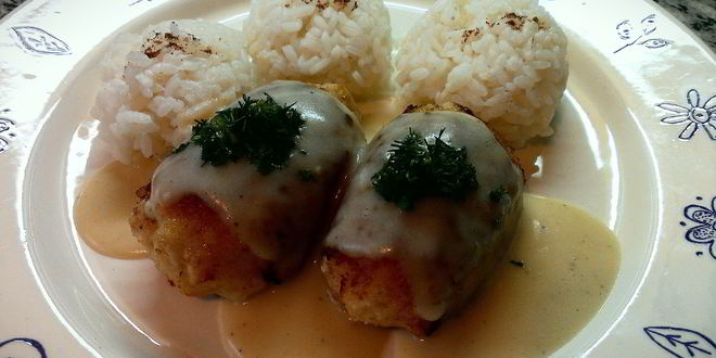 Рецепт Рыбных котлет по-русски из трески с капустой и салом