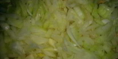 Шаг 1: лапши по-корейски со свининой