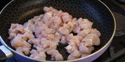 Шаг 2: лапши с овощами и курицей по-китайсков