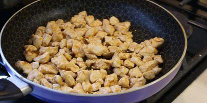 Шаг 3: лапши с овощами и курицей по-китайсков