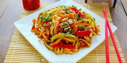 Шаг 14: лапши удон с кальмаром и овощами