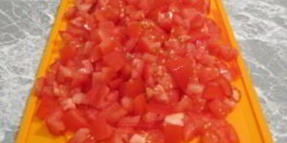 Шаг 1: лазаний с помидорами, сыром и ветчиной