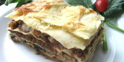 Шаг 13: лазаний с рагу болоньезе, грибами и моцареллой