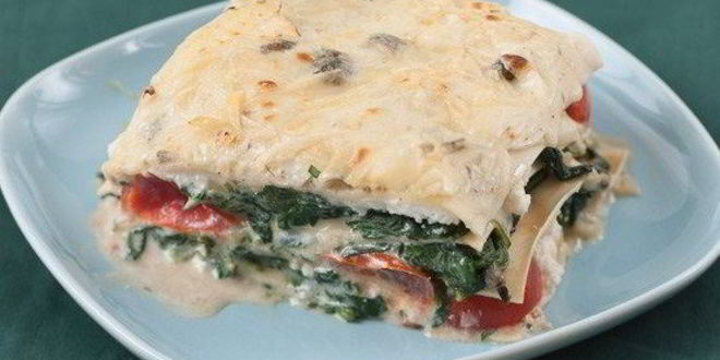 Рецепт лазаний с рикоттой, шпинатом и черри