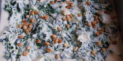 Шаг 7: лазаний со шпинатом, рикоттой и кедровыми орешками