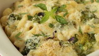 Рецепт Гратен из макарон, куриной грудки и брокколи