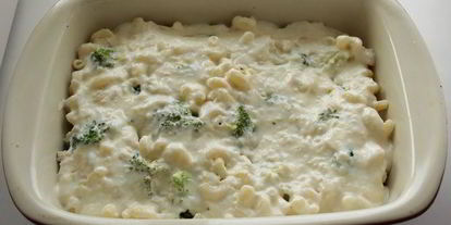 Шаг 4: гратен из макарон, куриной грудки и брокколи