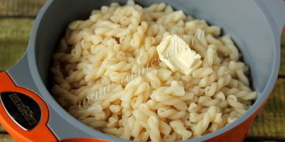 Шаг 3: макарон с мясным фаршем и сыром