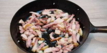 Шаг 2: пасты под соусом карбонара